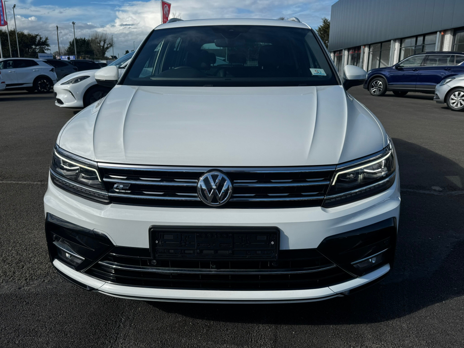2020 Volkswagen Tiguan - image 9