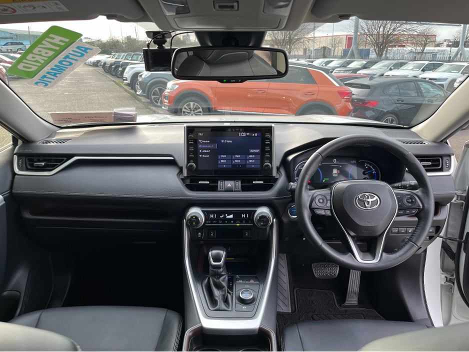 2021 Toyota Rav4 - image 10