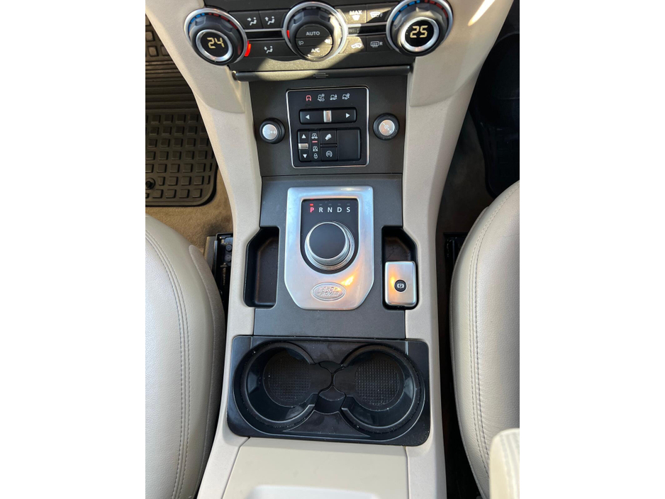 2015 Land Rover Discovery  €19,995