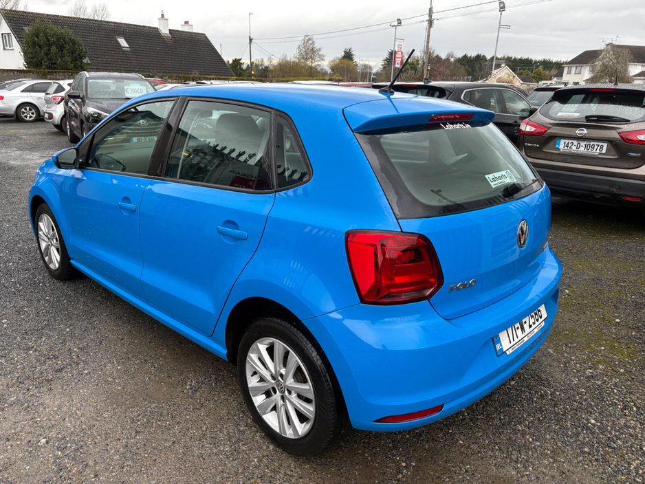 2017 Volkswagen Polo - image 5