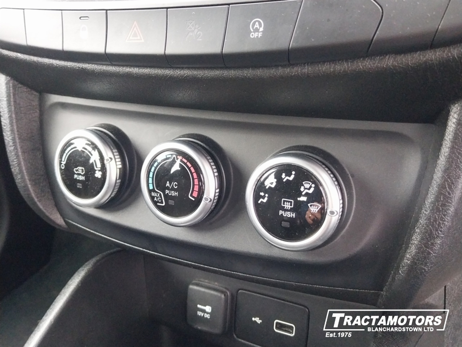 2023 Fiat Tipo - image 21