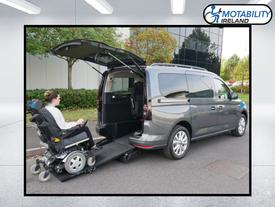 2026 Ford Tourneo Connect - image 10