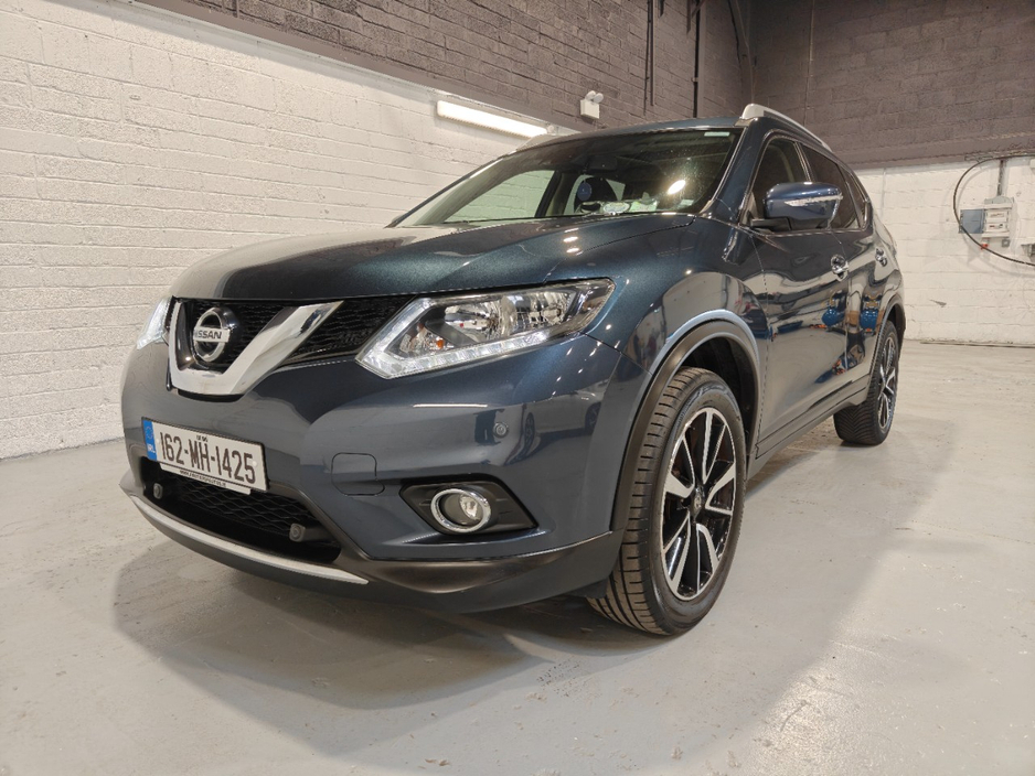2016 Nissan X-Trail - image 3