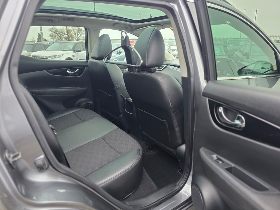 2015 Nissan Qashqai 1.2 PET SVE + GLASS ROYALE ROOF E6 4DR €14,950