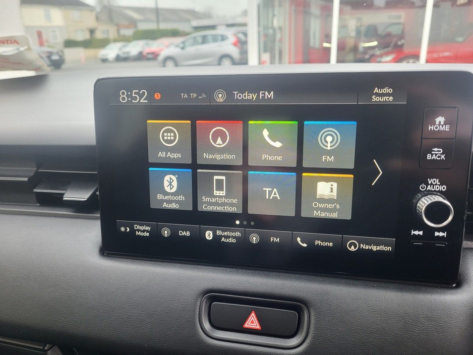 2022 Honda HR-V - image 8