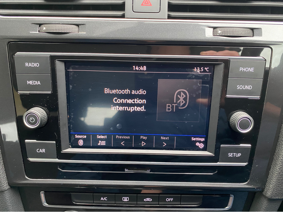 2019 Volkswagen Golf - image 17