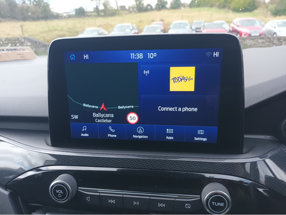 2022 Ford Kuga - image 8