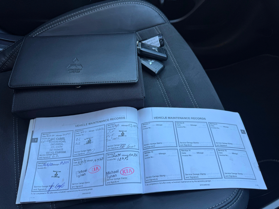 2019 Mitsubishi Outlander - image 32