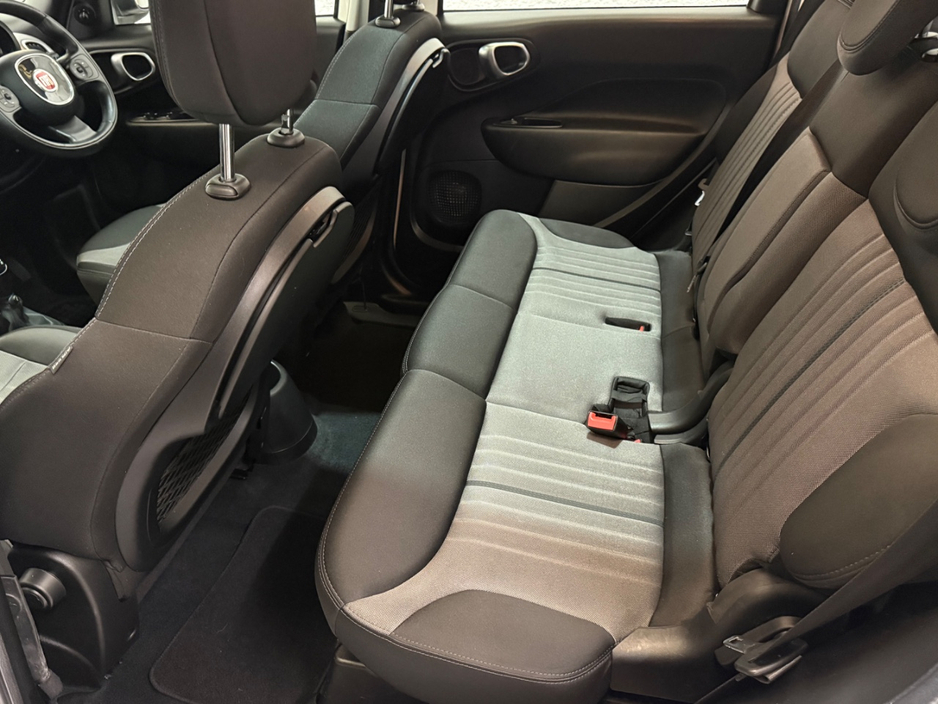 2017 Fiat 500l - image 12