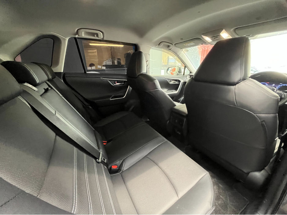 2024 Toyota Rav4 - image 17