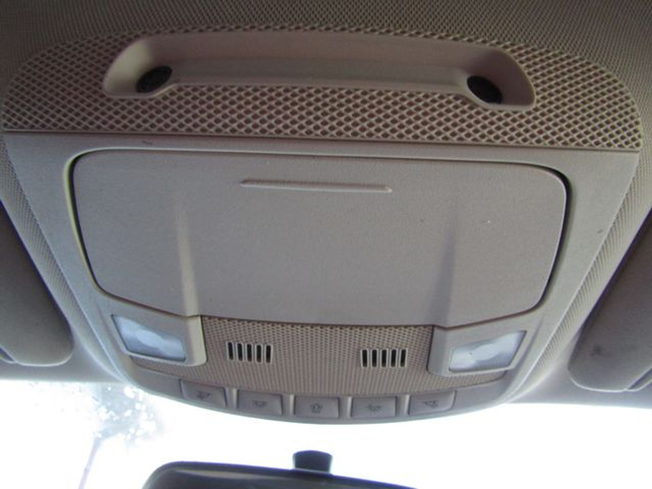 2017 Ford Mondeo - image 36