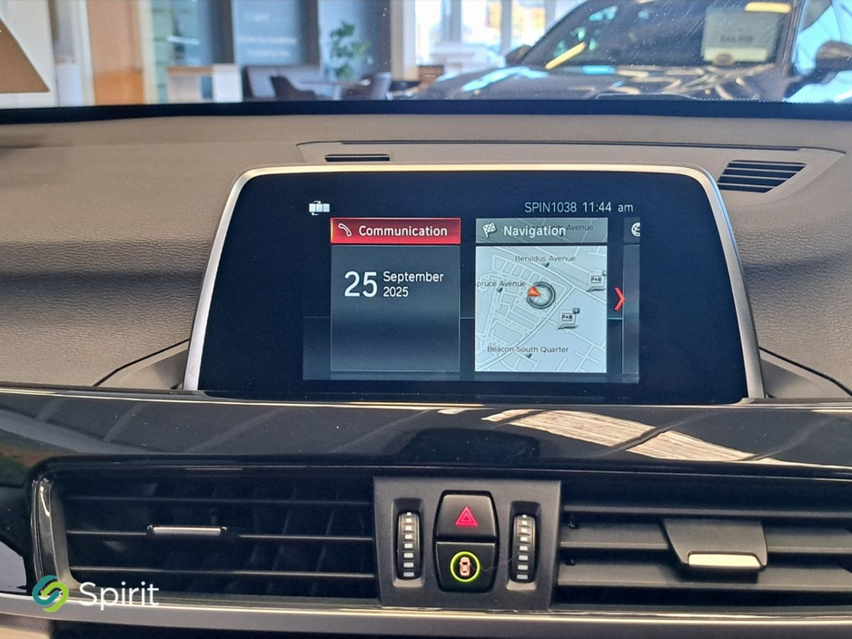 2019 BMW X1 - image 17