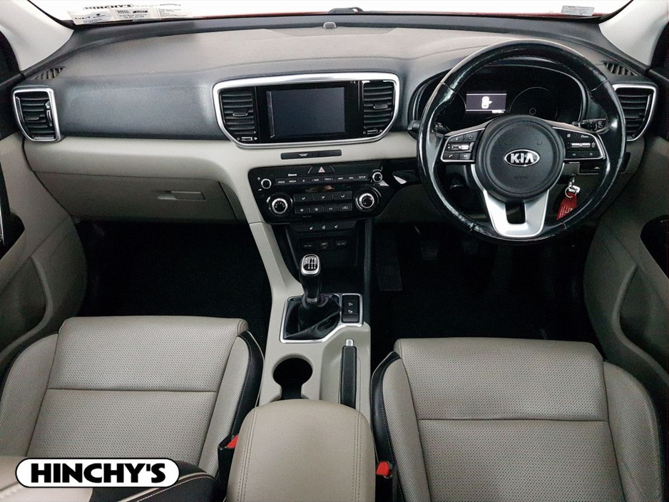 2018 Kia Sportage - image 2