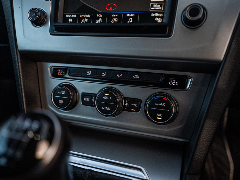 2017 Volkswagen Passat 2017 VW Passat 1.6tdi Estate/Irish/Warranty €12,888