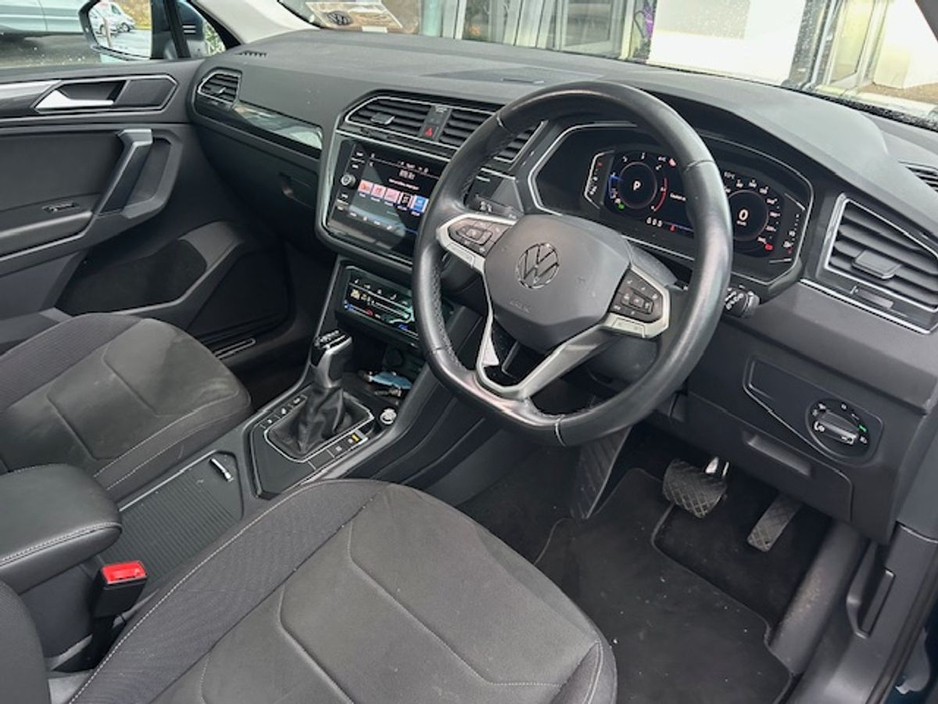 2023 Volkswagen Tiguan 2.0 TDI 150HP Elegance 7sp DSG Auto Mint Pan Roof €41,995