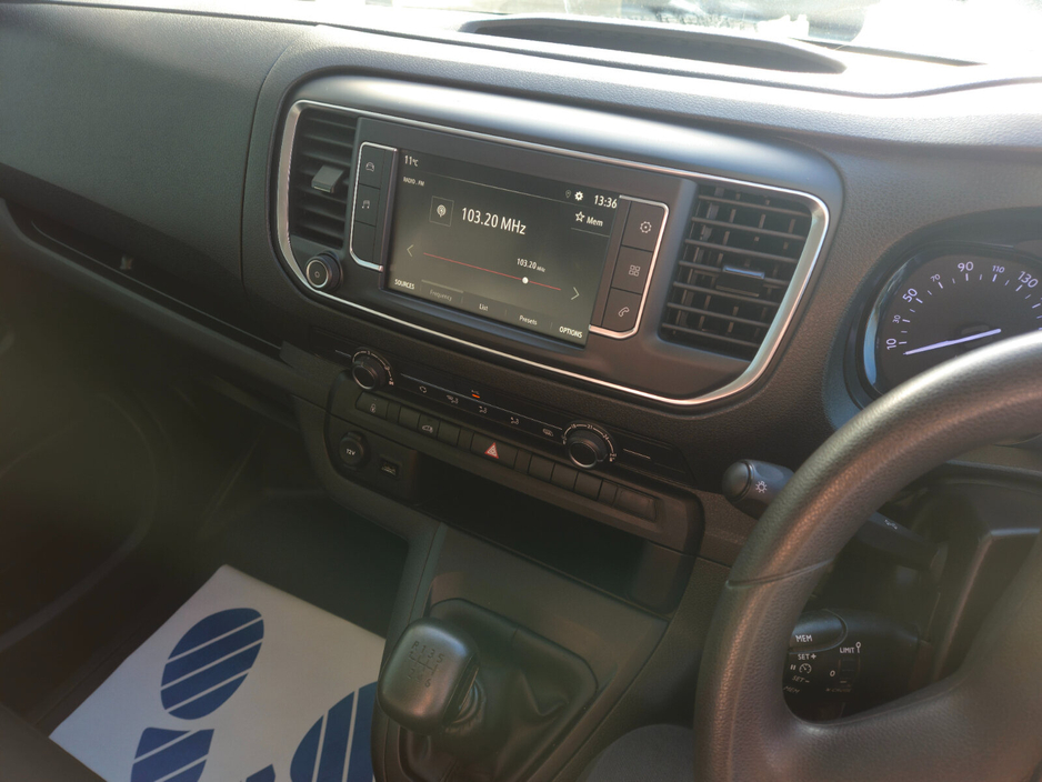 2023 Opel Vivaro  €15,500