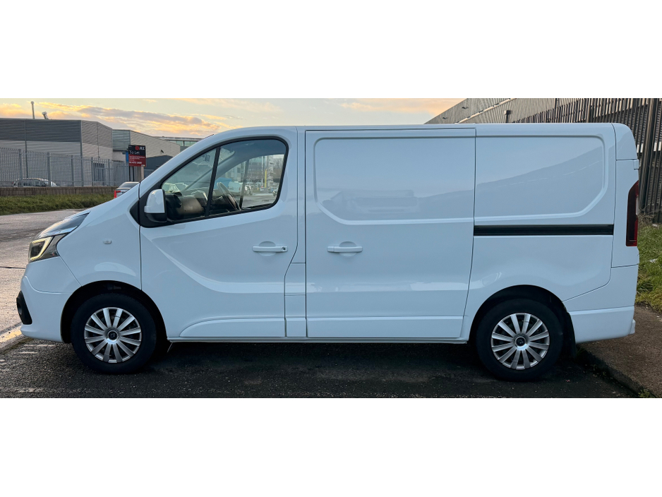 2019 Renault Trafic High Spec €14,593