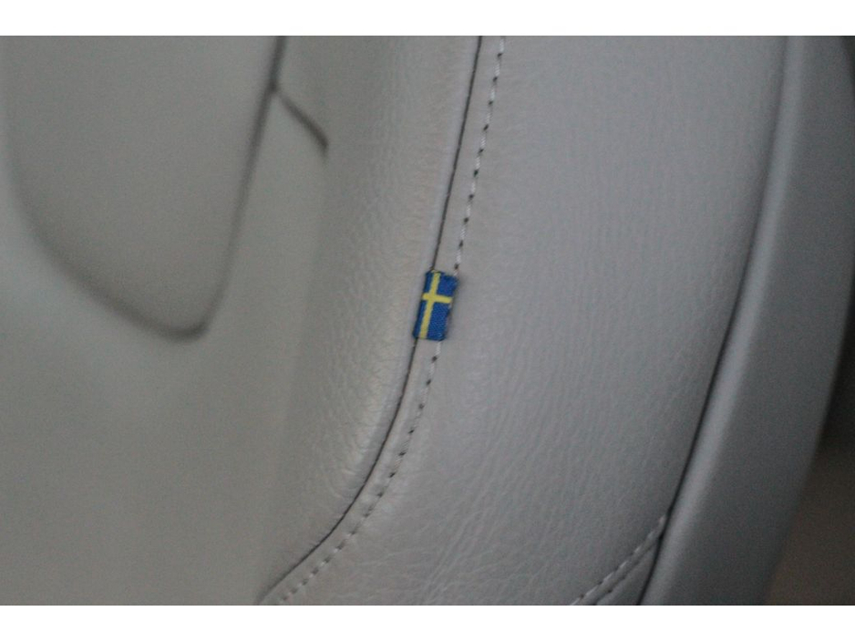 2021 Volvo XC60 T6 Inscription Expression €38,899