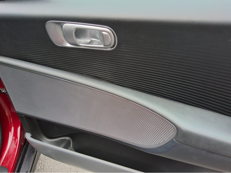 2023 Hyundai Ioniq 6 - image 17