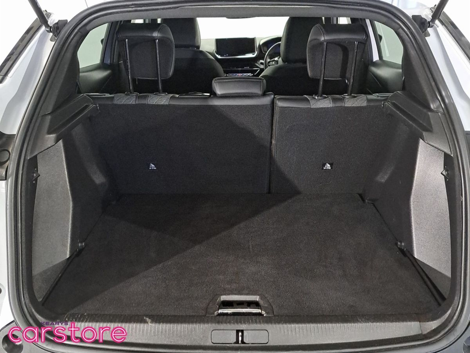 2024 Peugeot 2008 - image 18