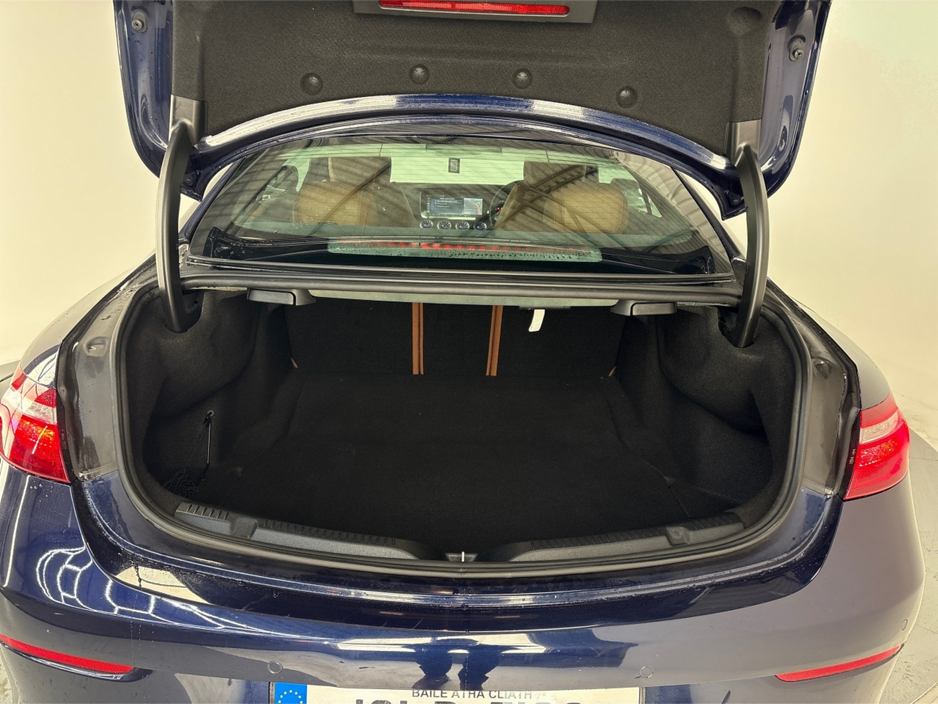 2019 Mercedes-Benz E Class 200 COUPE AMG SPORT 2DR**BROWN LEATHER INTERIOR**FRONT HEATED ELECTRIC SEATS**DIGITAL MEDIA DISPLAY**DYNAMIC DRIVE MODES**REVERSE CAMERA**PARKING SENSORS**DUAL CLIMATE CONTROL**AMBIENT LIGHTING** €32,995