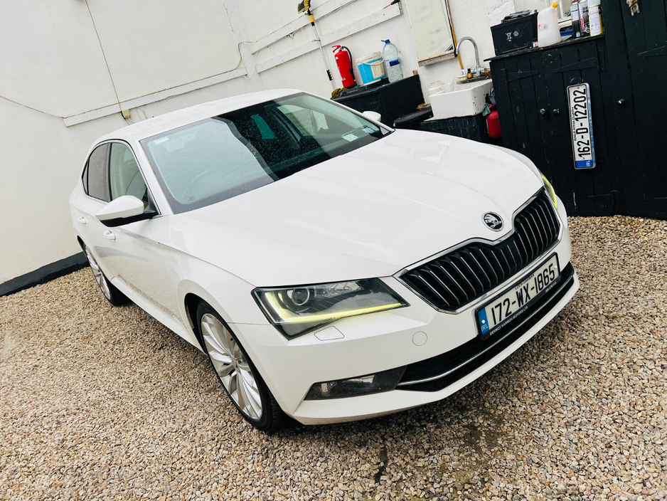 2017 Skoda Superb 2.0 TDI 150bhp Ambition DSG €9,450