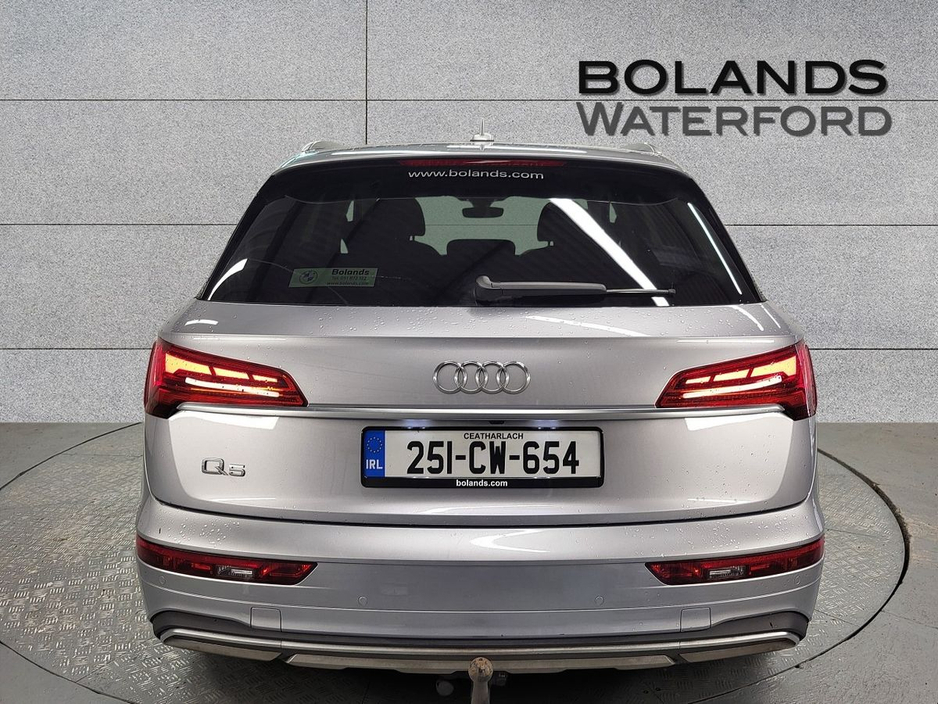 2025 Audi Q5 - image 15