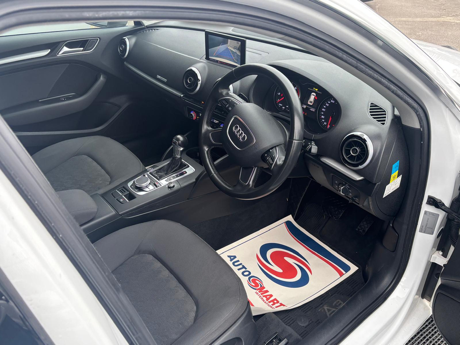 2016 Audi A3 - image 4