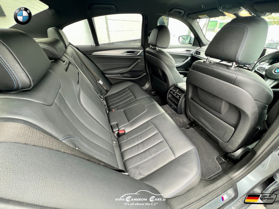 2019 BMW 5 Series - image 22