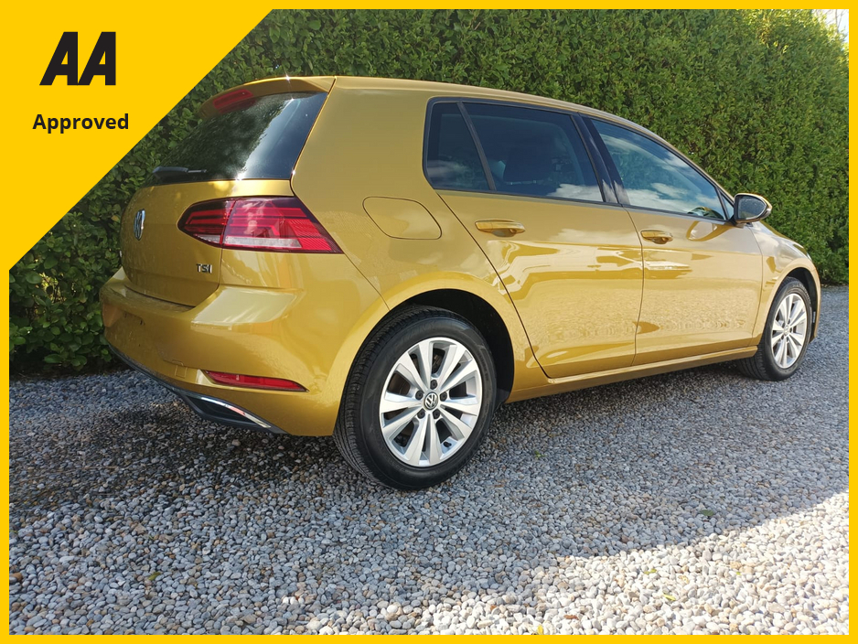 2017 Volkswagen Golf - image 16