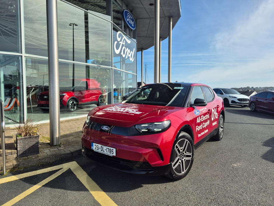 2025 Ford Capri - image 5