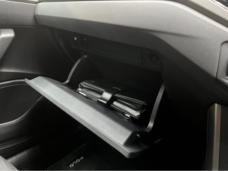 2021 Volkswagen Polo €19950 2021 VOLKSWAGEN POLO TSI COMFORT LINE 1.0 AUTOMATIC / CRUISE CONTROL / REVERSE CAMERA / APPLE CARPLAY €19,950