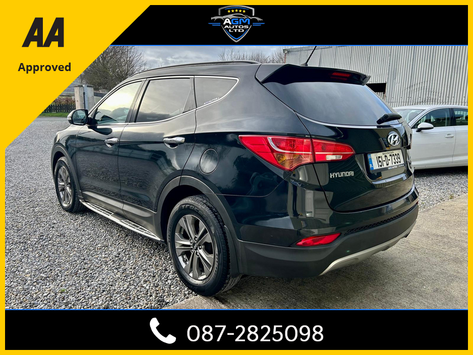 2015 Hyundai Santa Fe - image 6