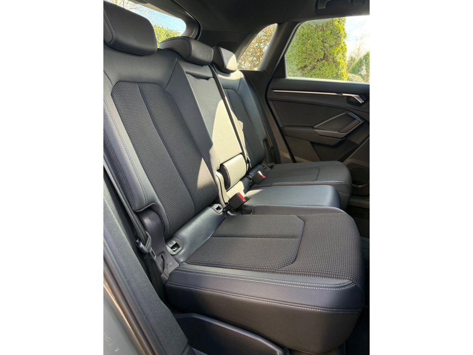 2020 Audi Q3 - image 12