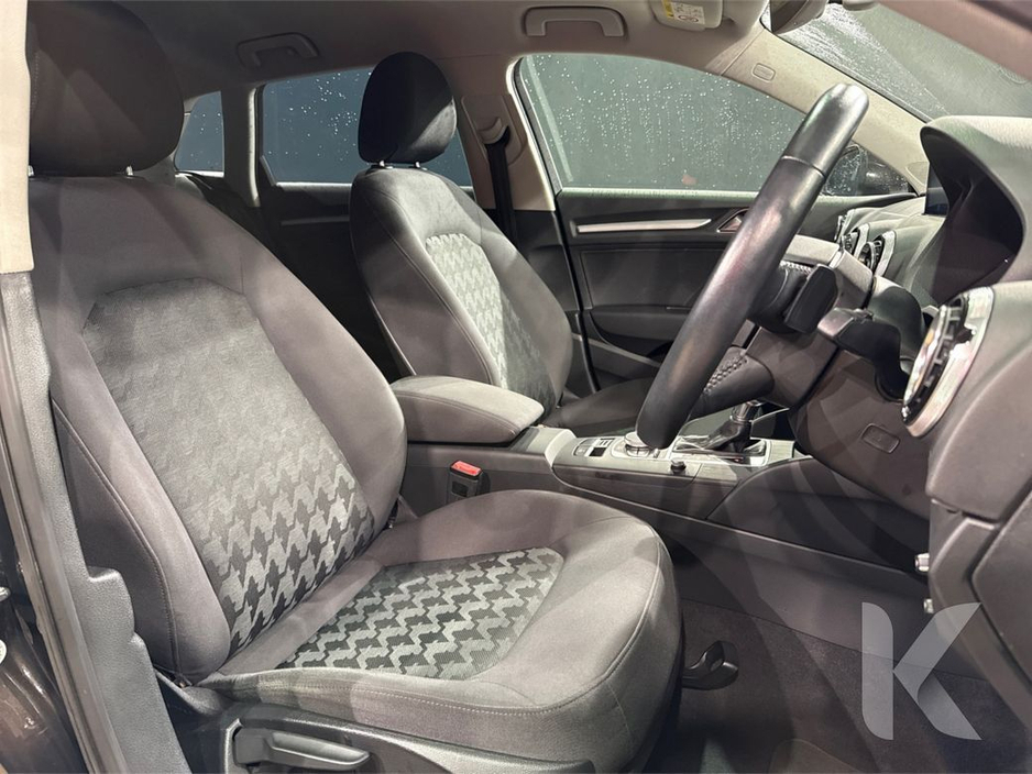 2016 Audi A3 1.4 TFSI - ALLOY WHEELS - CRUISE CONTROL - REVERSE CAMERA - MULTI FUNCTION STEERING WHEEL - €15,950