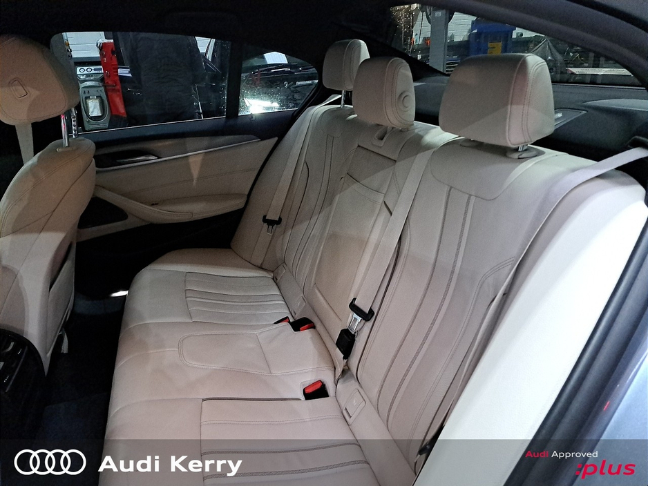 2017 BMW 5 Series 530 E G30 M-SPORT AUTOMATIC WITH HARMON/KARDON SOUND €22,900