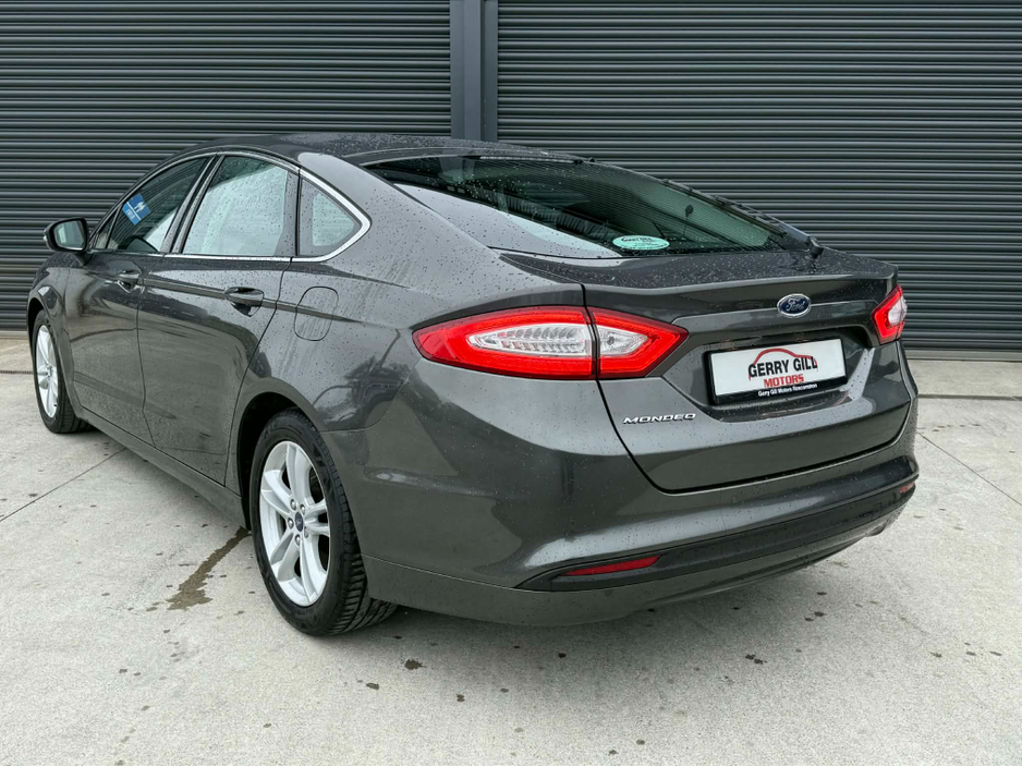 2018 Ford Mondeo - image 4