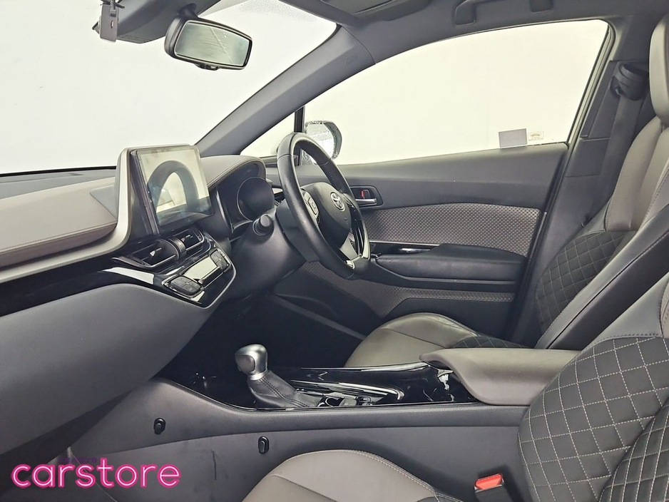 2020 Toyota C-HR 1.8 HYBRID Auto €22,880