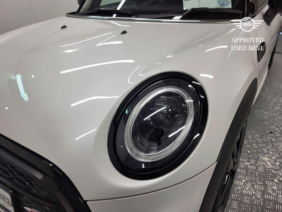 2024 MINI Hatch 3-Door Cooper Sport €29,975