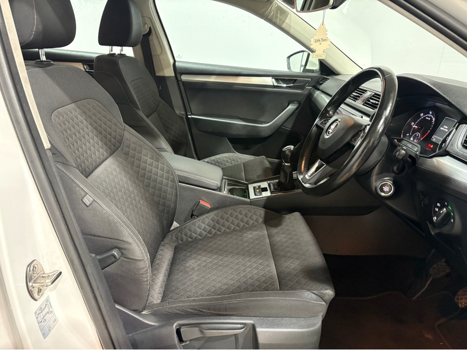 2020 Skoda Superb STYLE ESTATE 2.0 TDI 150HP 4DR €14,950