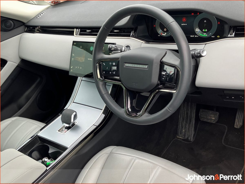 2025 Land Rover Range Rover Evoque - image 17