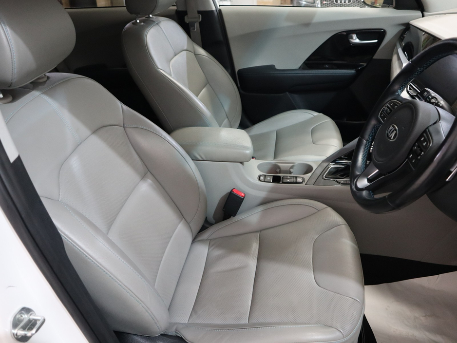 2021 Kia Niro *110* PHEV MY2021 5DR AUTO €20,800