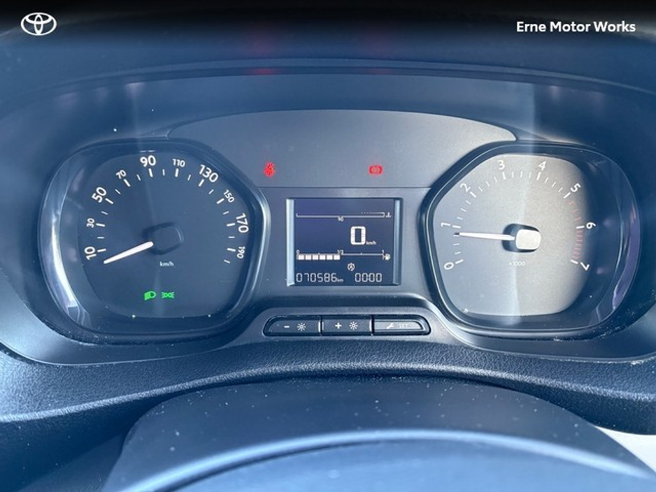 2021 Toyota Proace 1.5 100HP GL CMPCT 4DR €19,950