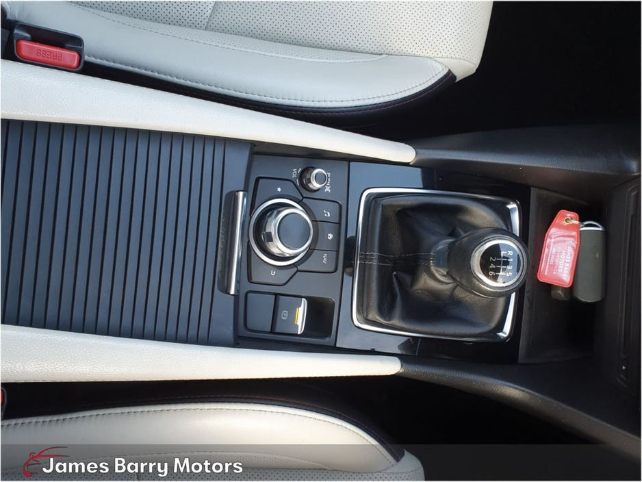 2017 Mazda Mazda3 2.2D 4DR (150ps) PLATINUM LS €10,950