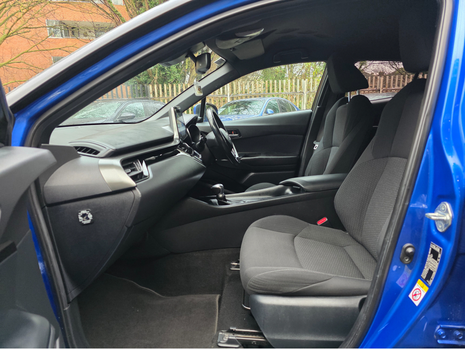 2018 Toyota C-HR LUNA HYRBID AUTO. HUGE SPEC. FINANCE ARRANGED. SIMI. AA APPROVED. €18,950