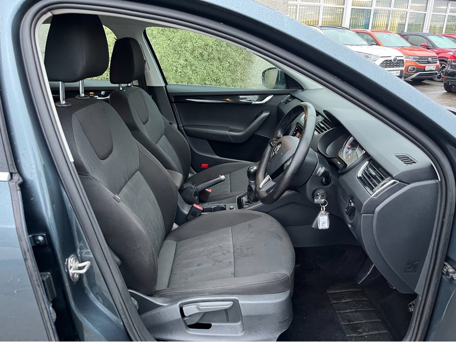 2018 Skoda Octavia STYLE 1.0 PETROL //HIGH SPEC//SAT NAV//REVERSE CAMERA// €13,950