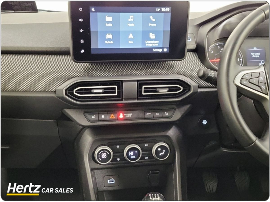 2023 Dacia Jogger - image 14