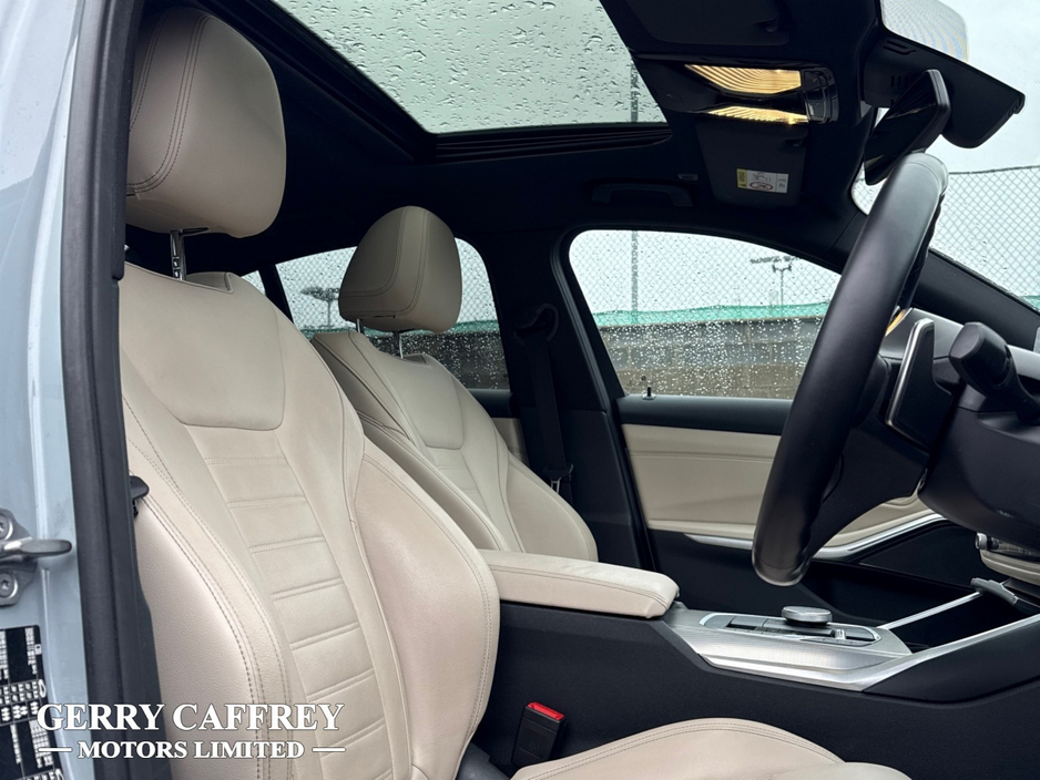 2022 BMW 3 Series 330e M- SPORT TECH PACK PHEV G20 €35,950