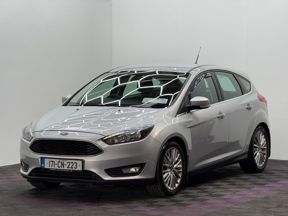 2017 Ford Focus - image 3