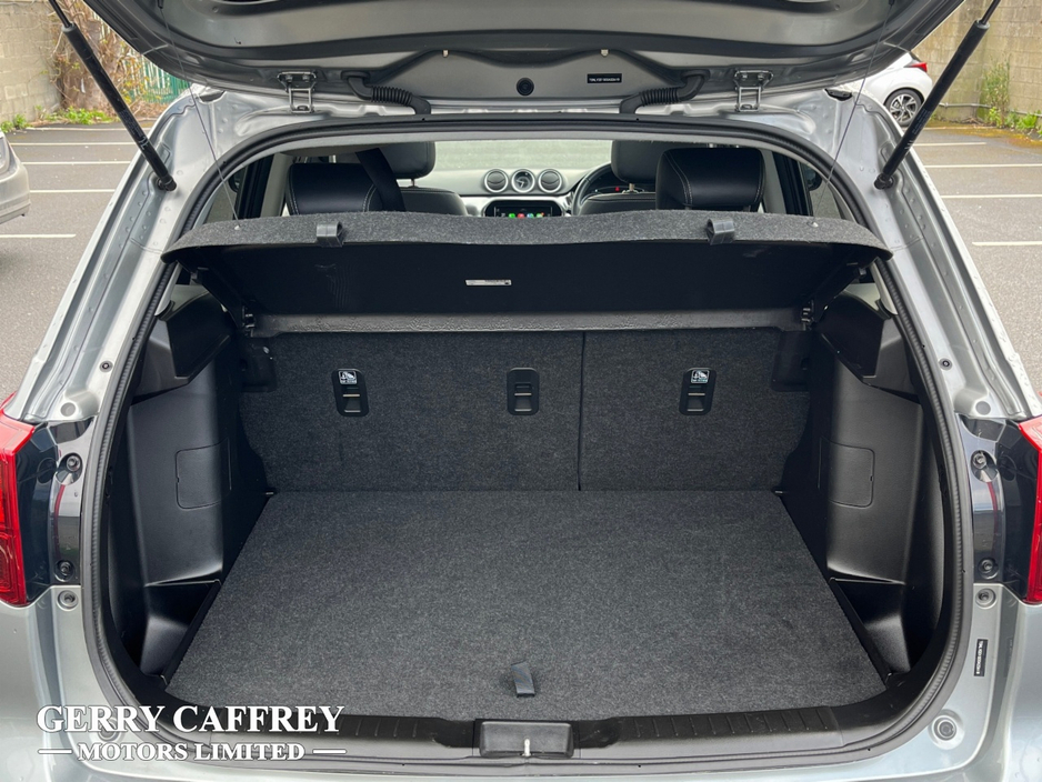 2021 Suzuki Vitara - image 24